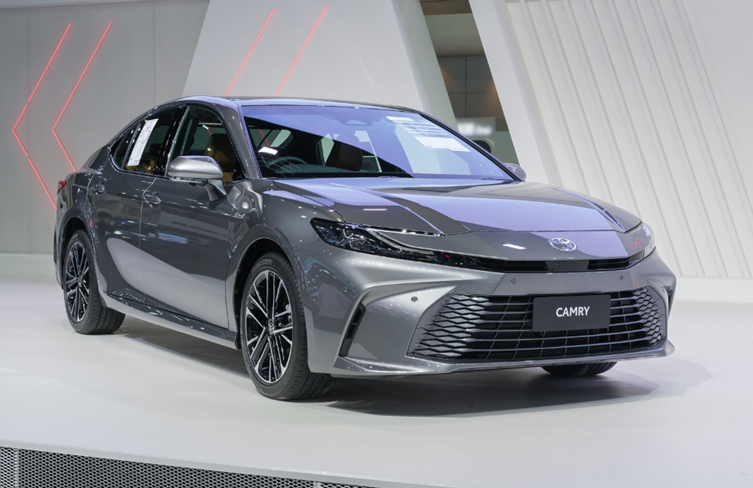 Toyota Camry 2.5 HEV