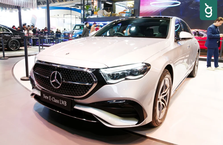 รถผู้บริหาร Mercedes-Benz E-Class