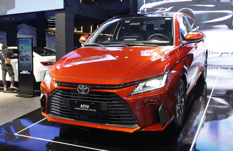Toyota Yaris Ativ HEV