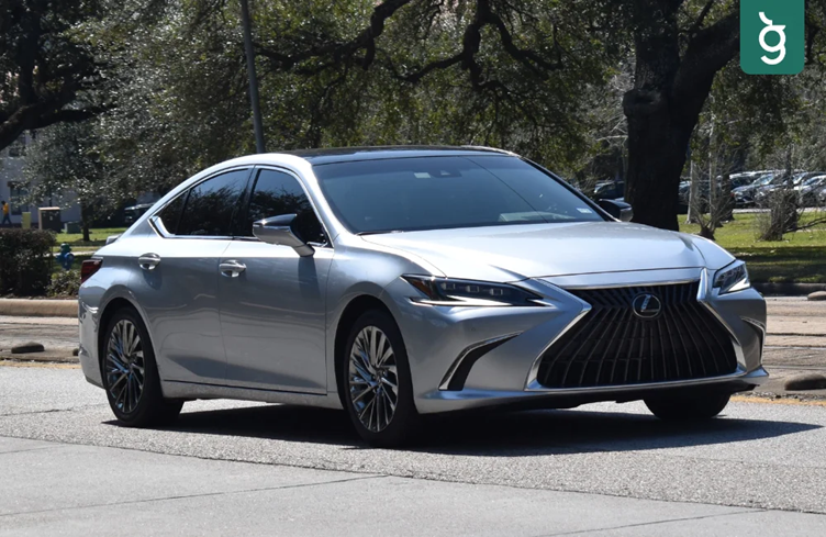 รถผู้บริหาร Lexus ES