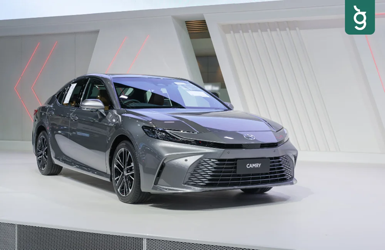 รถผู้บริหาร Toyota Camry