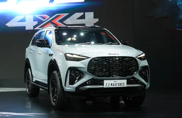 รถครอบครัว 7 ที่นั่ง Isuzu MU-X
