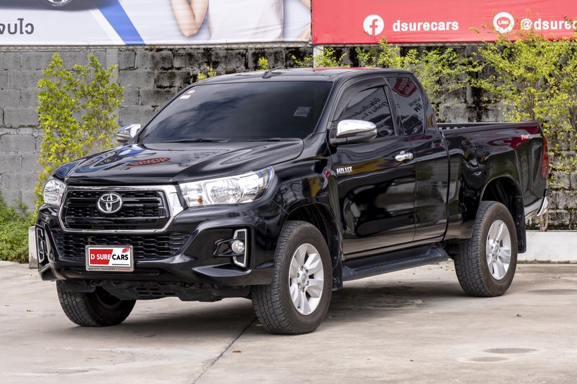 Toyota Hilux Revo 2.4 Prerunner E Plus Smart Cab 2 Doors | gurumalist